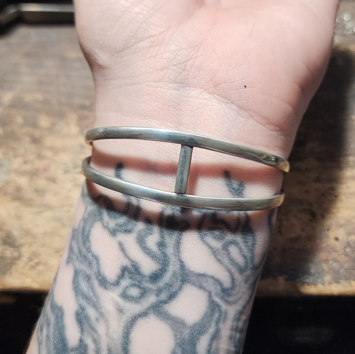 Lapis Lazuli Hinge Bracelet